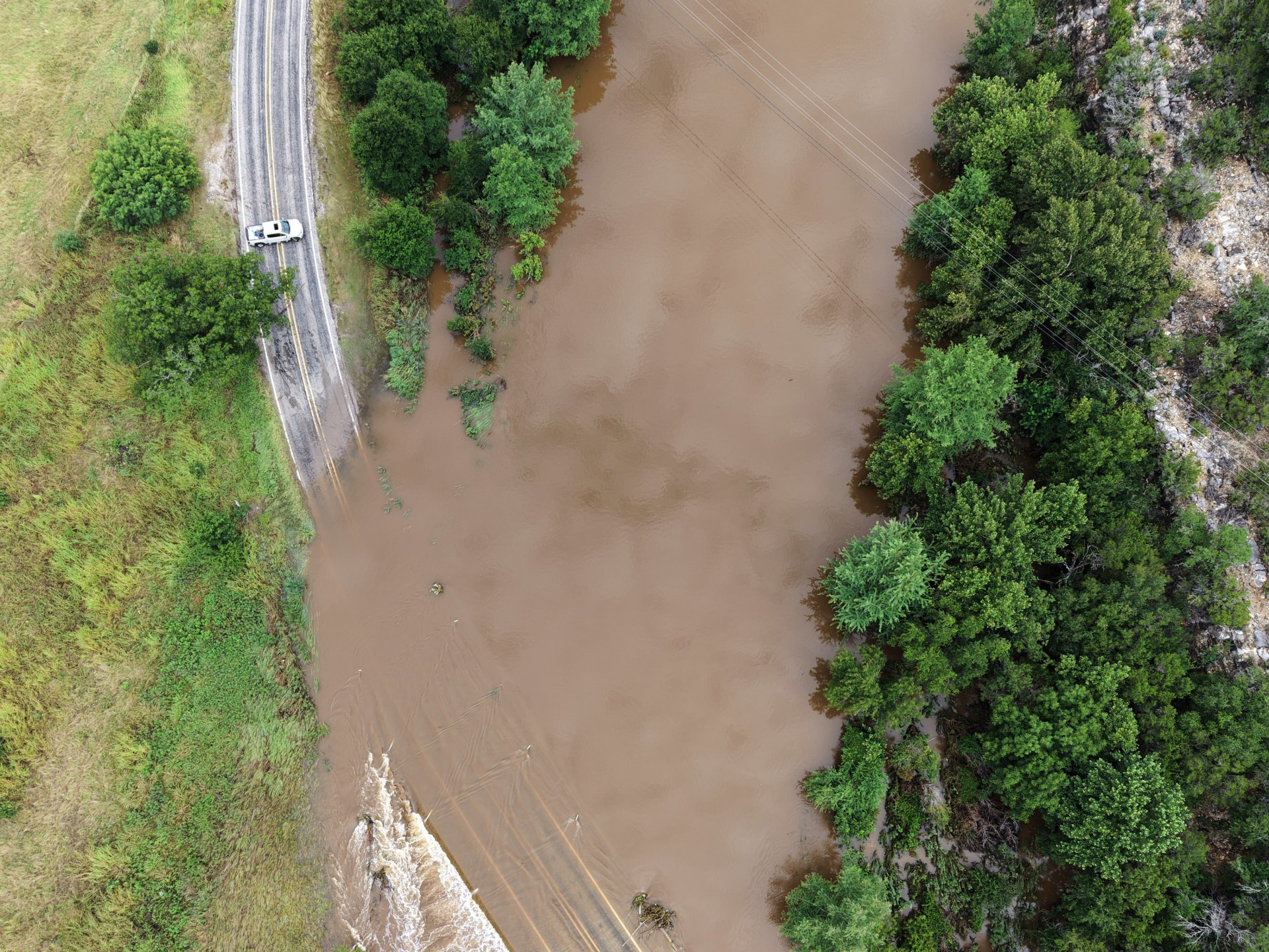 Central Texas floods kill at least two as rescues top 230