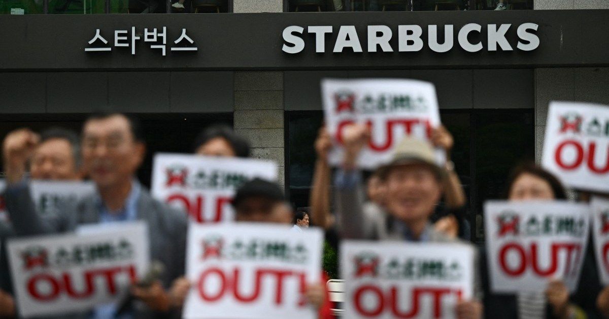 Starbucks Korea to close early for history training after backlash