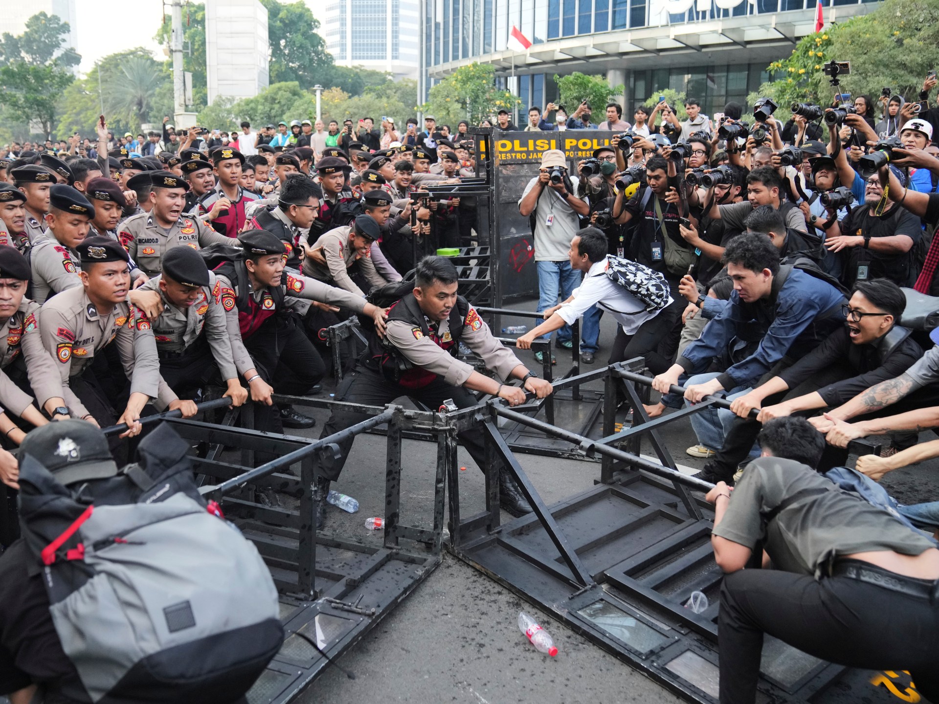 Indonesian students protest fuel costs and Prabowo spending plans