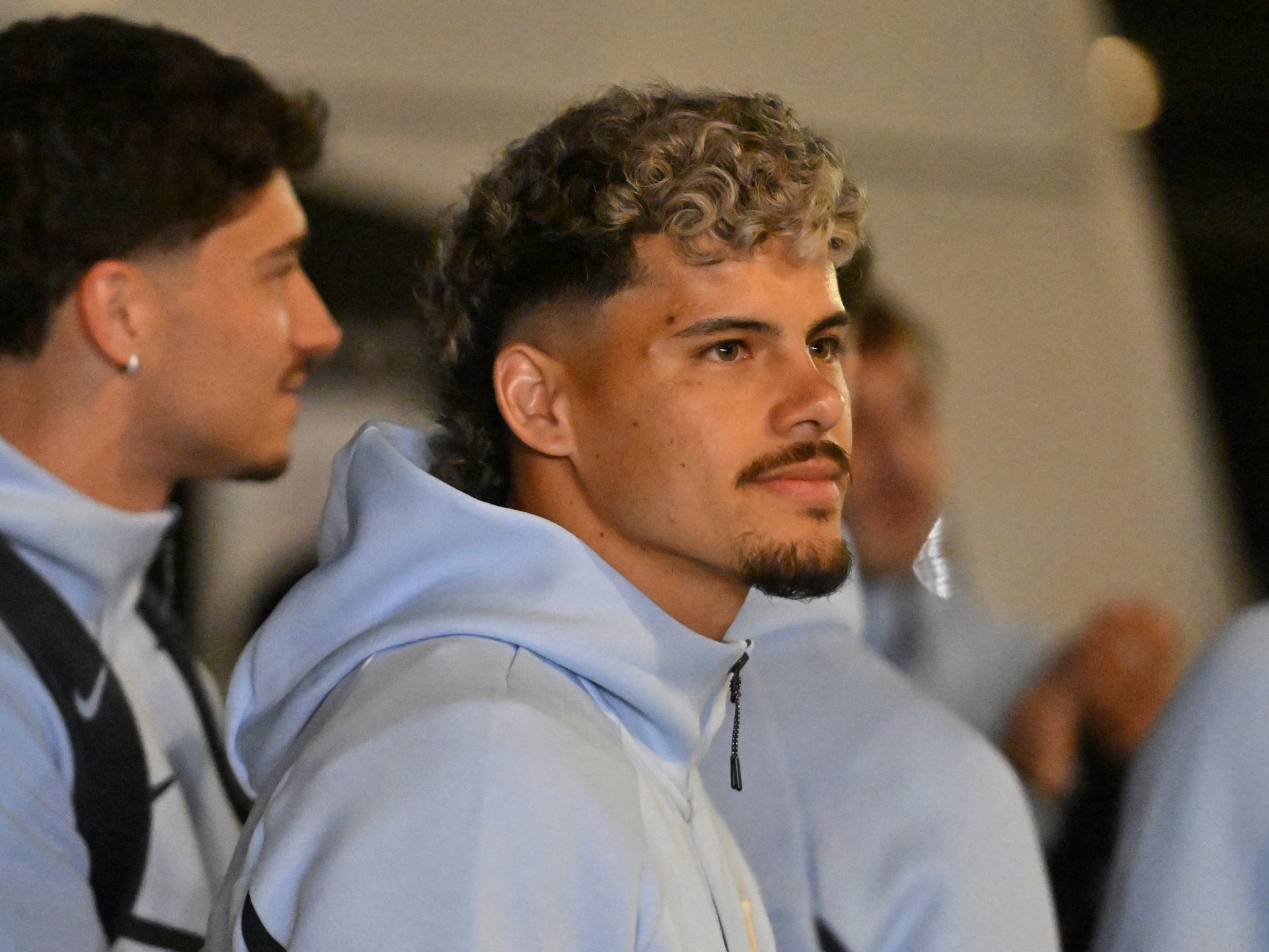 Uruguay reach Miami after delayed flight before World Cup opener