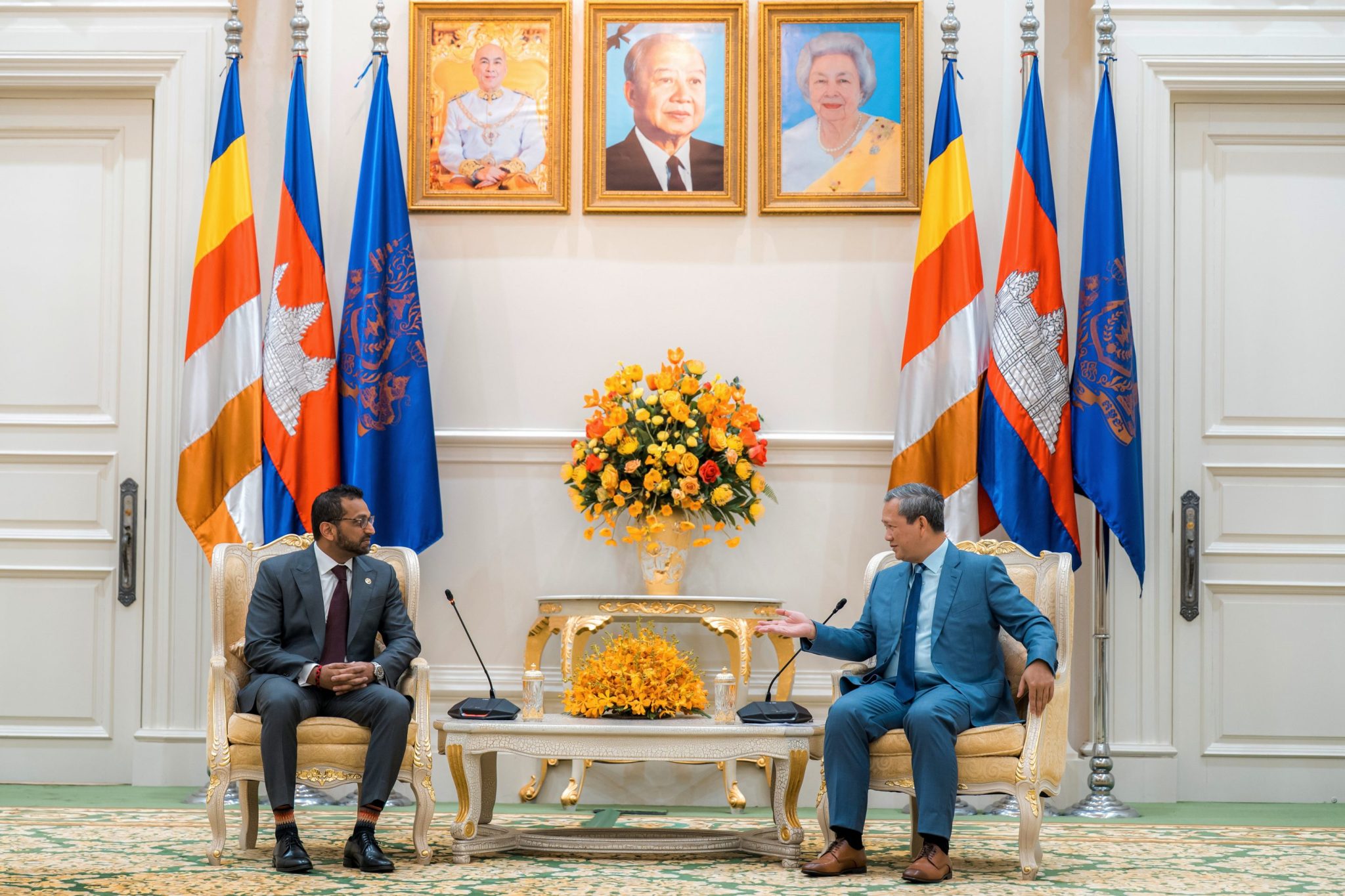 FBI chief meets Cambodian leader on online scam crackdown