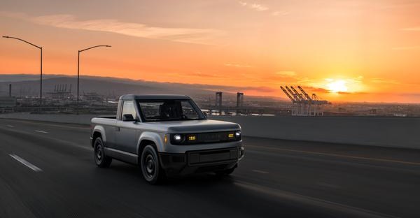 Slate sets $24,950 starting price for bare-bones electric pickup