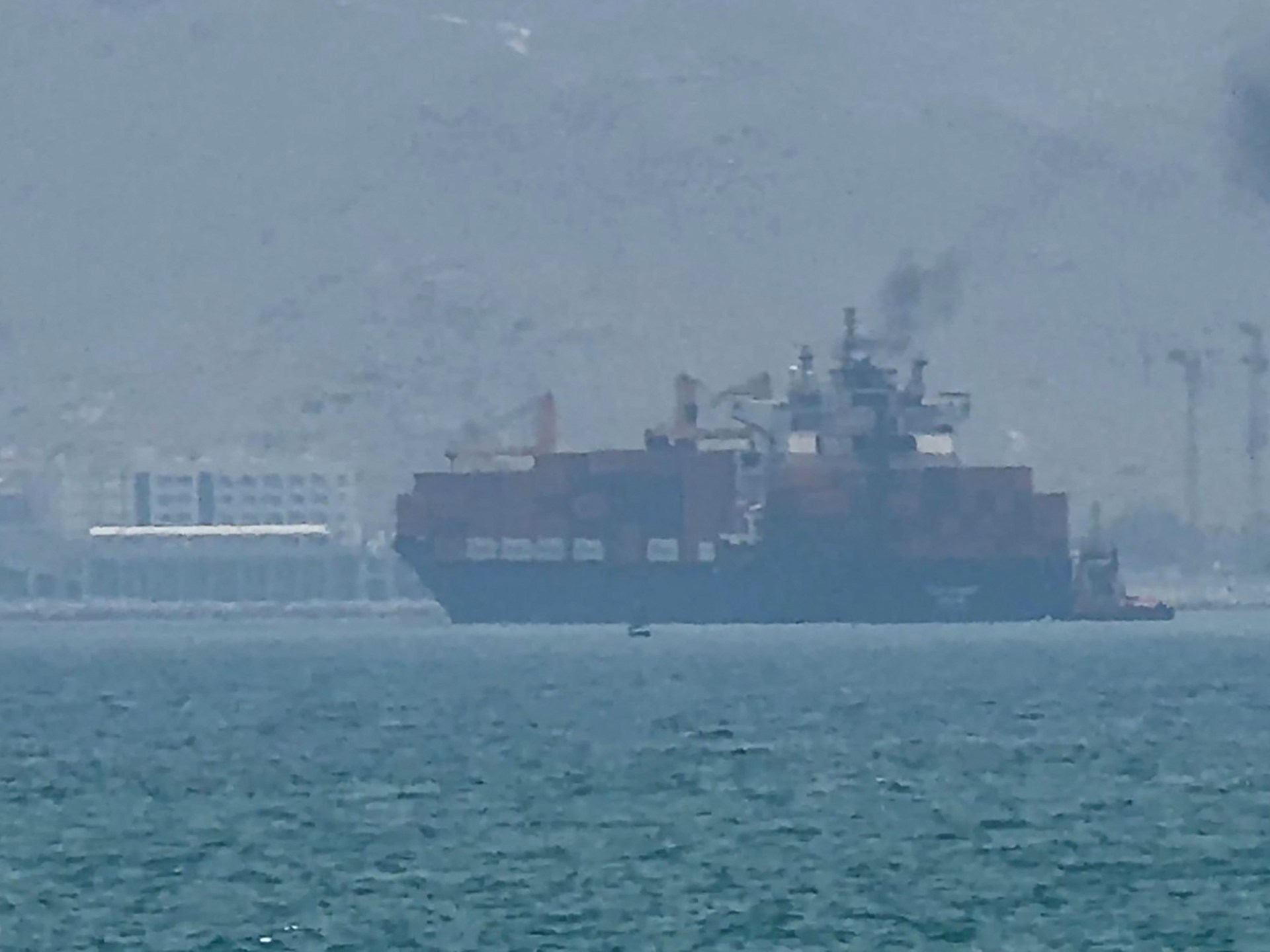 Trump proposes 20 percent fee for ships using Hormuz