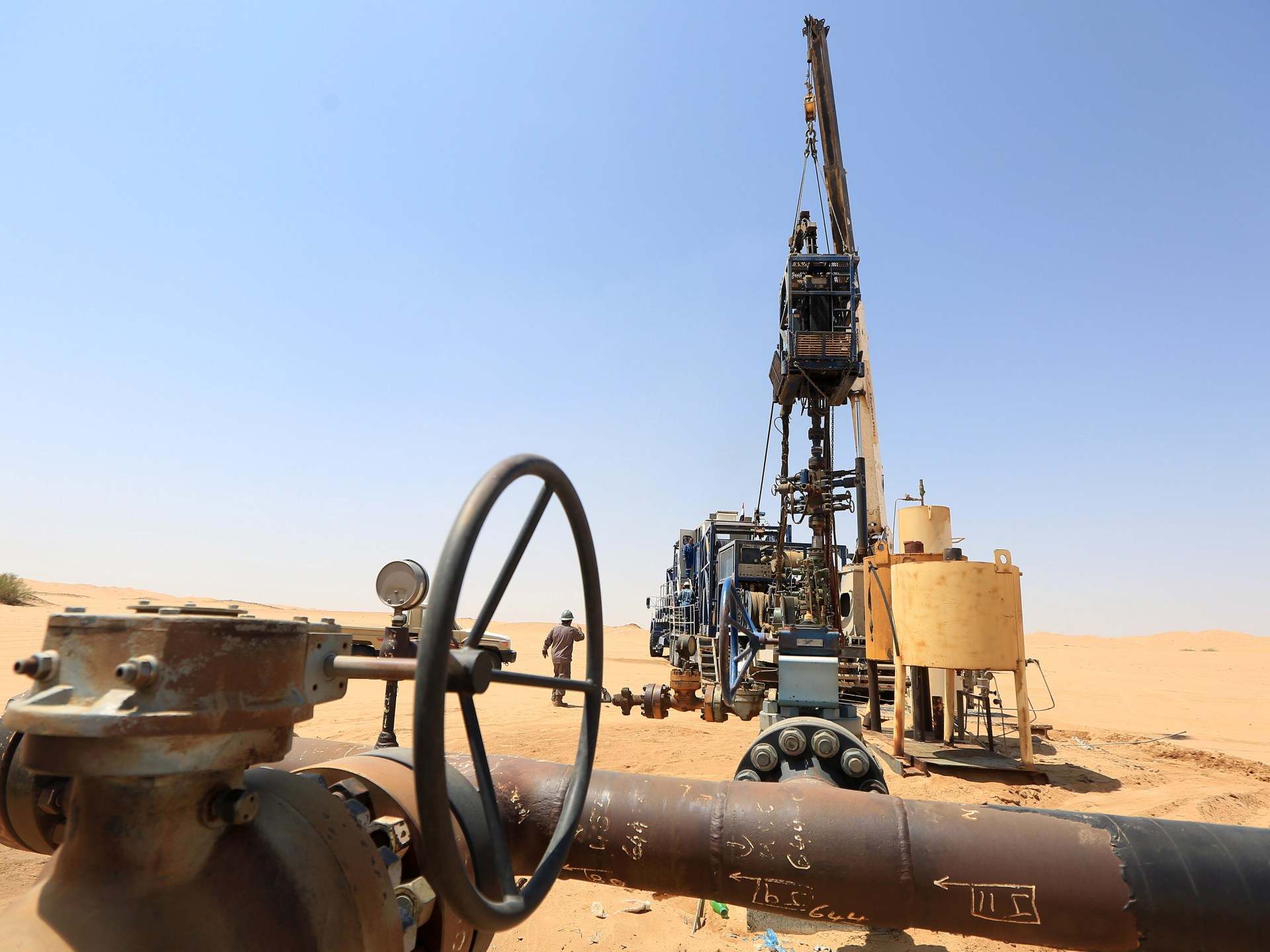 Yemen oil exports resume plan faces security and market tests
