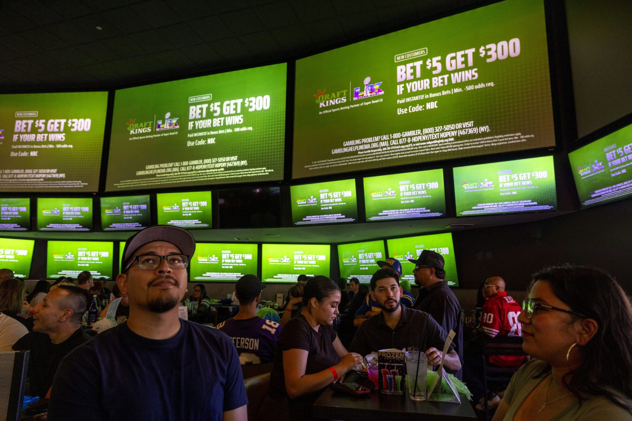 Sports betting spending in 2025 topped $166 billion in wagers