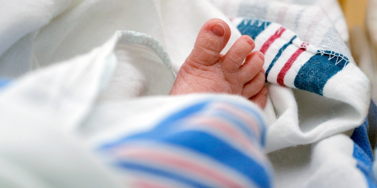 U.S. infant mortality rate fell to a record low in 2025