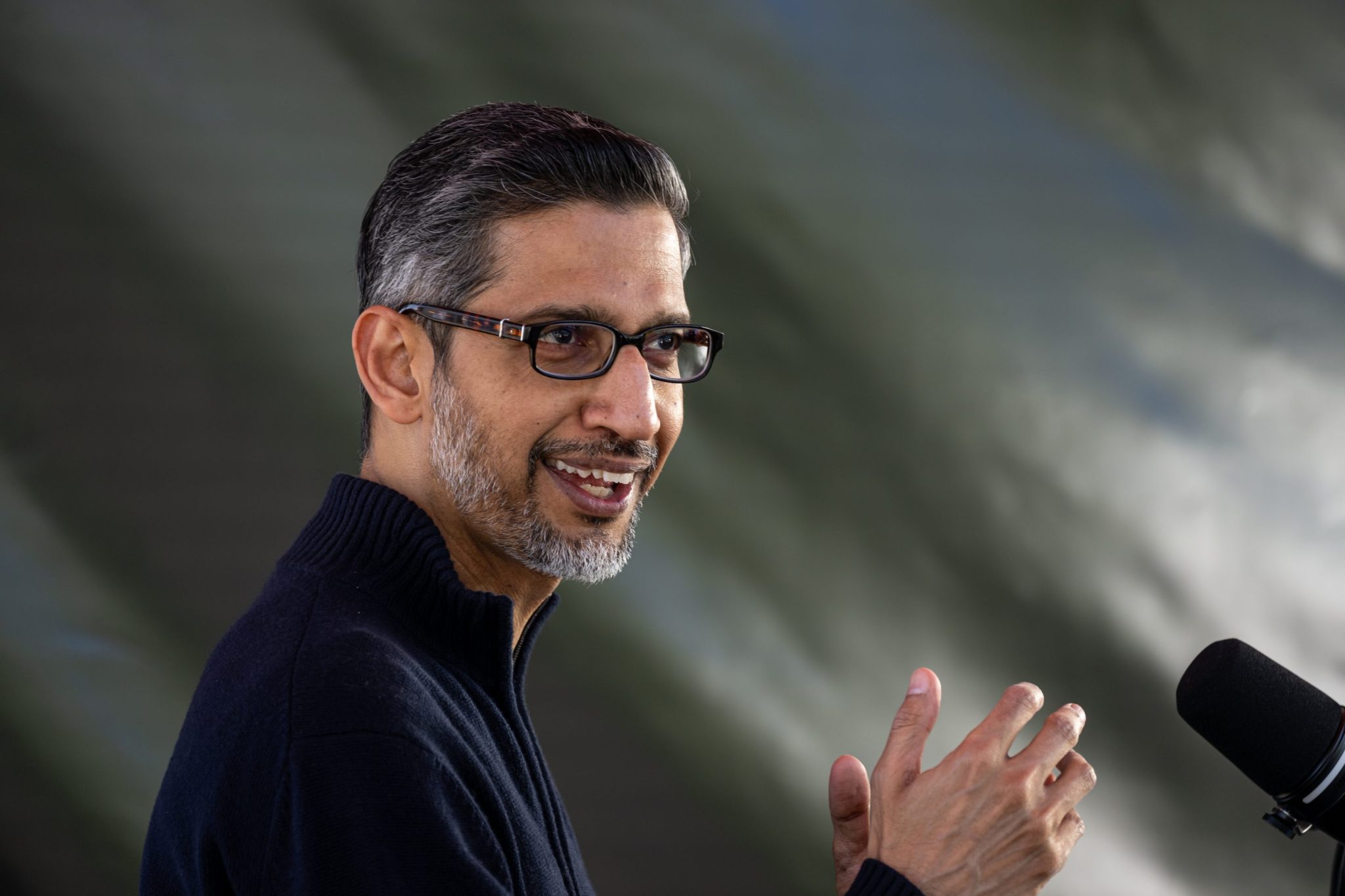 Alphabet Q2 earnings beat revenue estimates as SpaceX stake drives gain