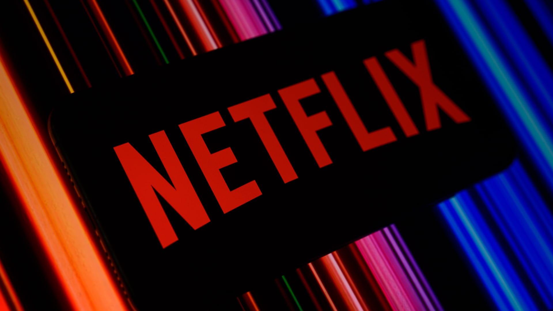 Netflix Q3 2026 earnings beat estimates as shares fall after report