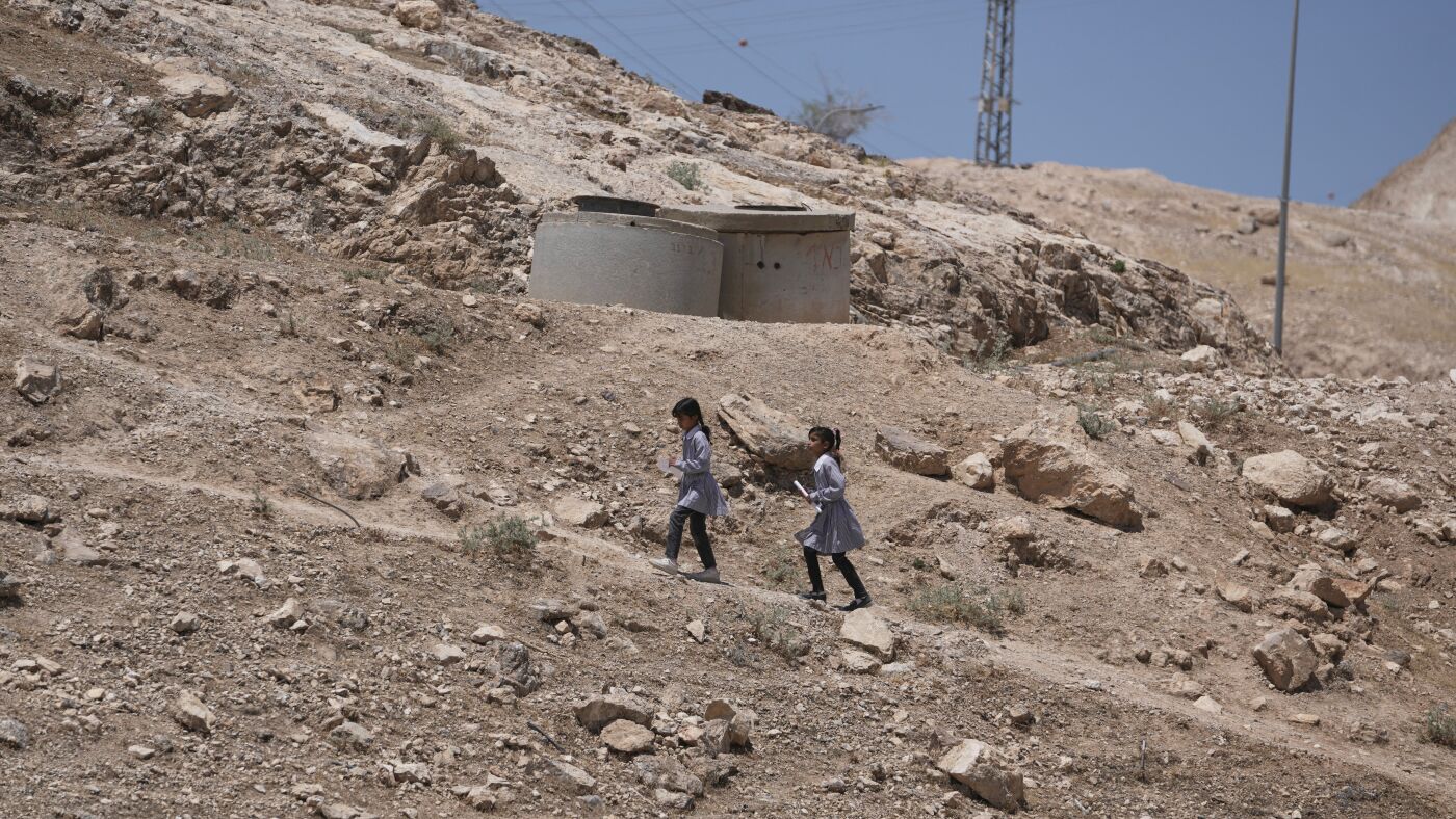 Amnesty accuses Israel of West Bank ethnic cleansing campaign
