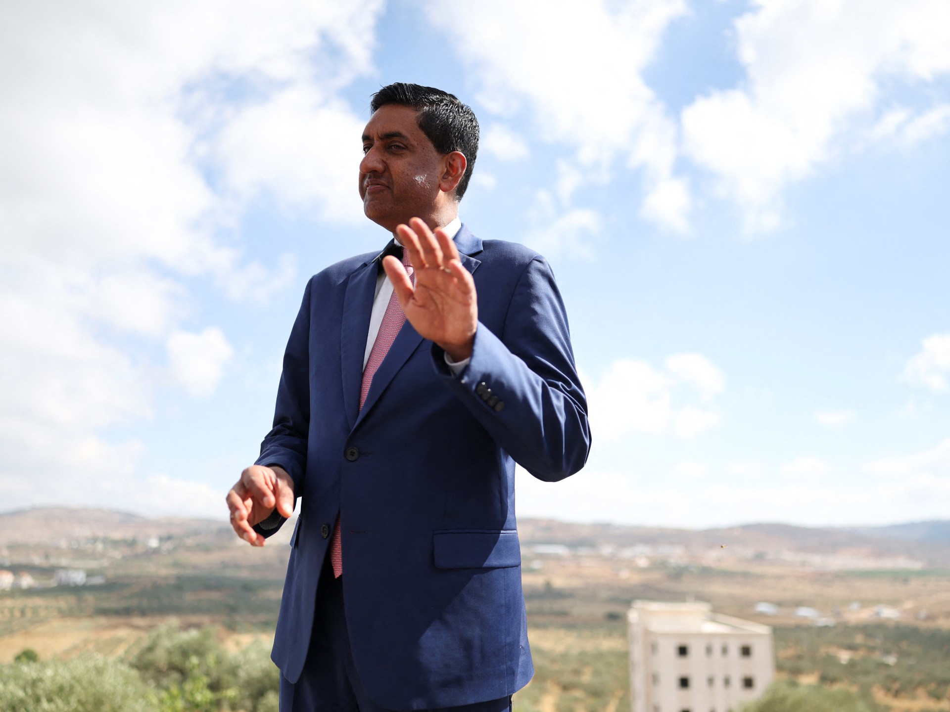 Khanna faces criticism after West Bank settler detention account