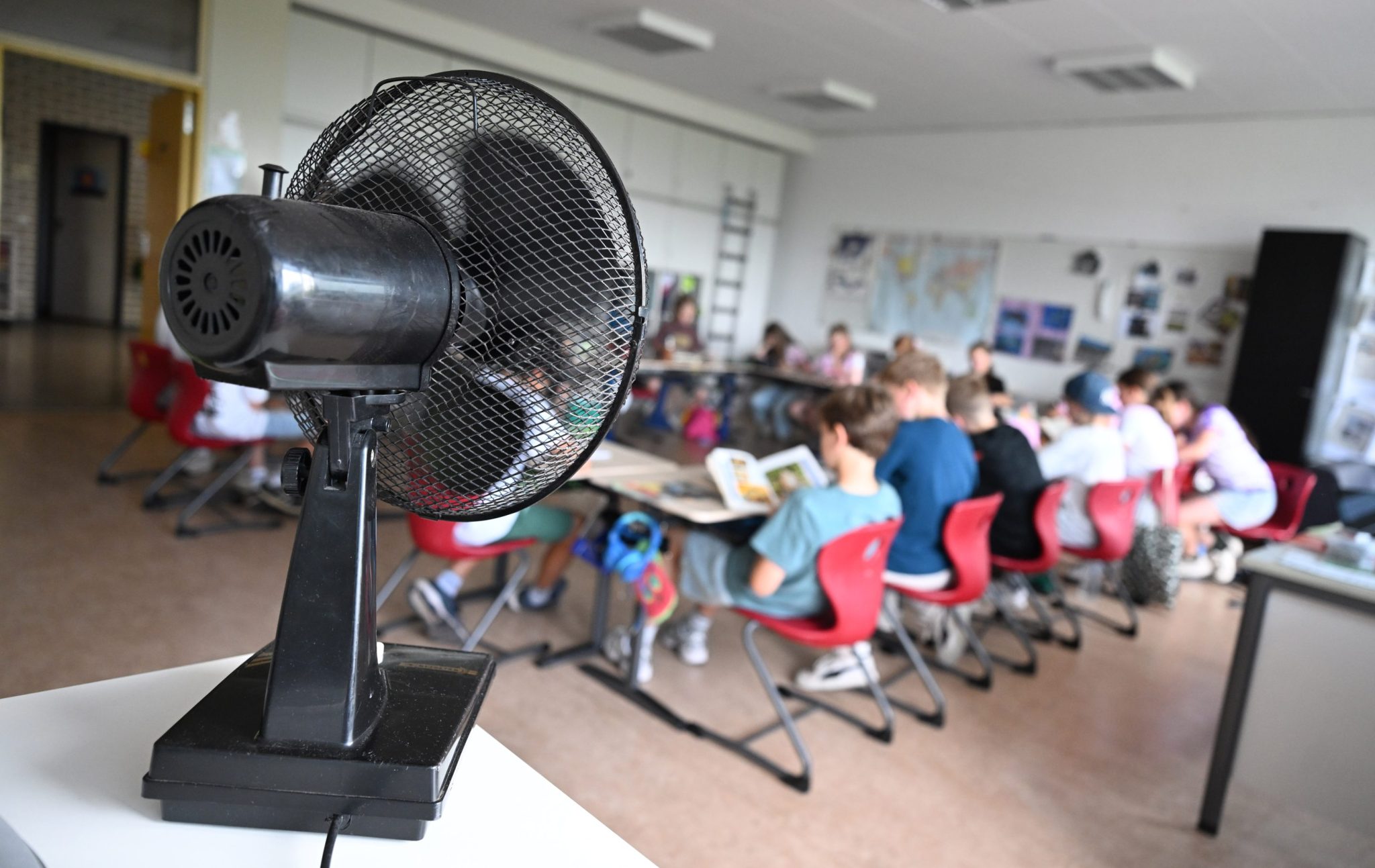 School heat illness risk rises as hotter calendars strain campuses