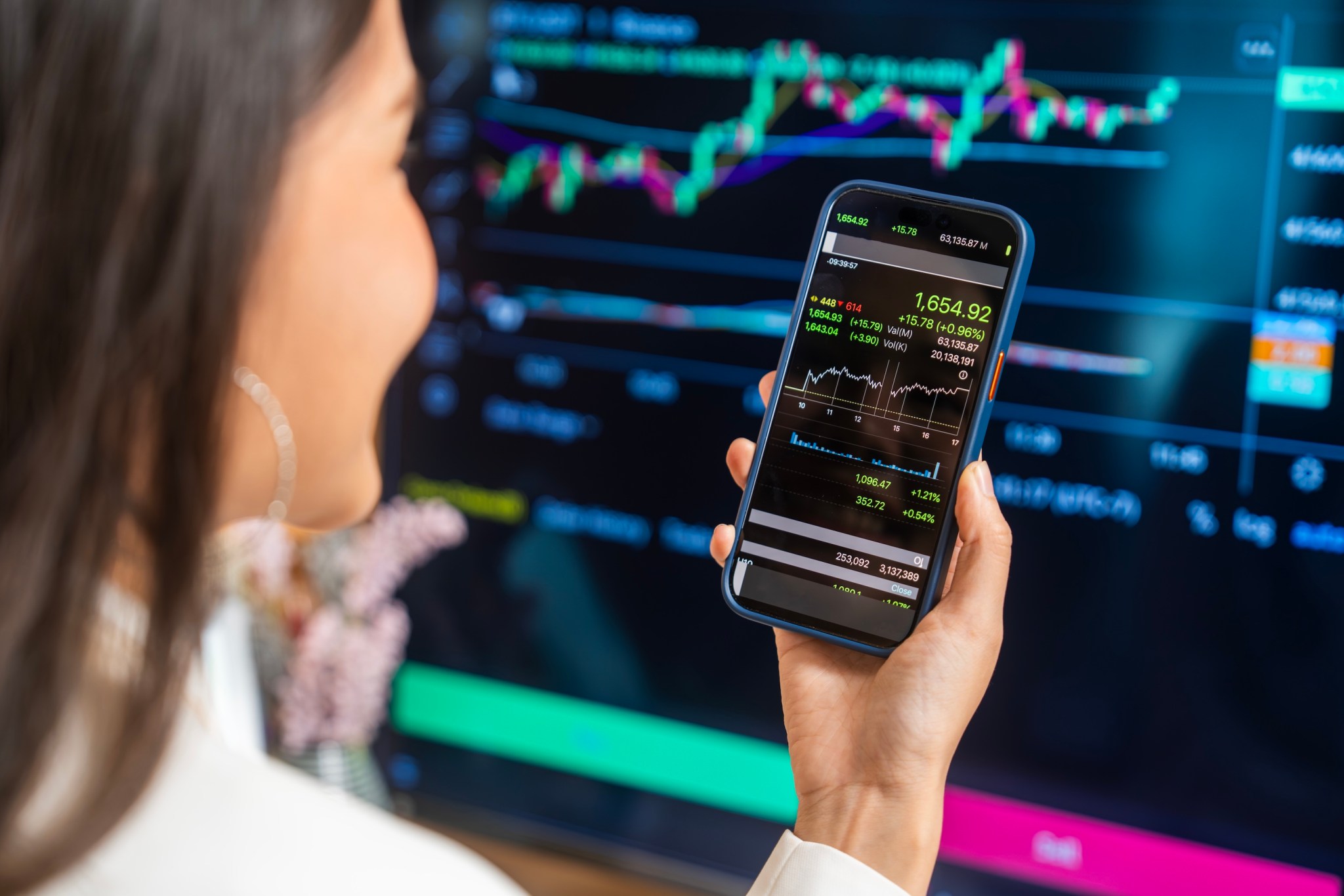 IPO hype returns as investors chase SpaceX and AI names