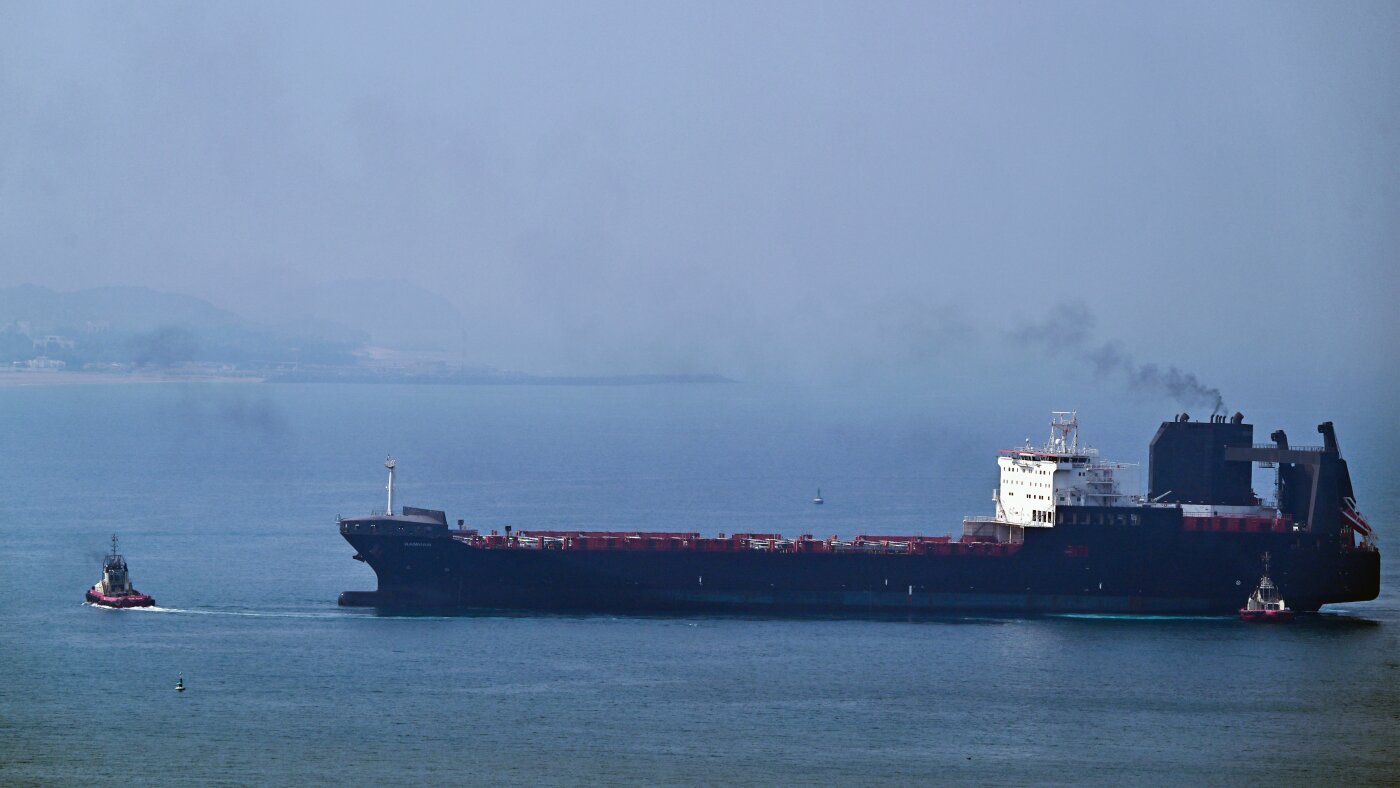 Hormuz standoff heightens concerns over global shipping chokepoints