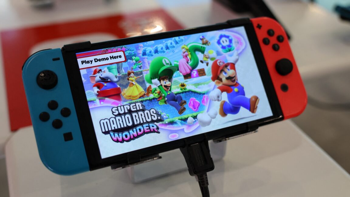 Nintendo seeks dismissal of tariff refund lawsuit