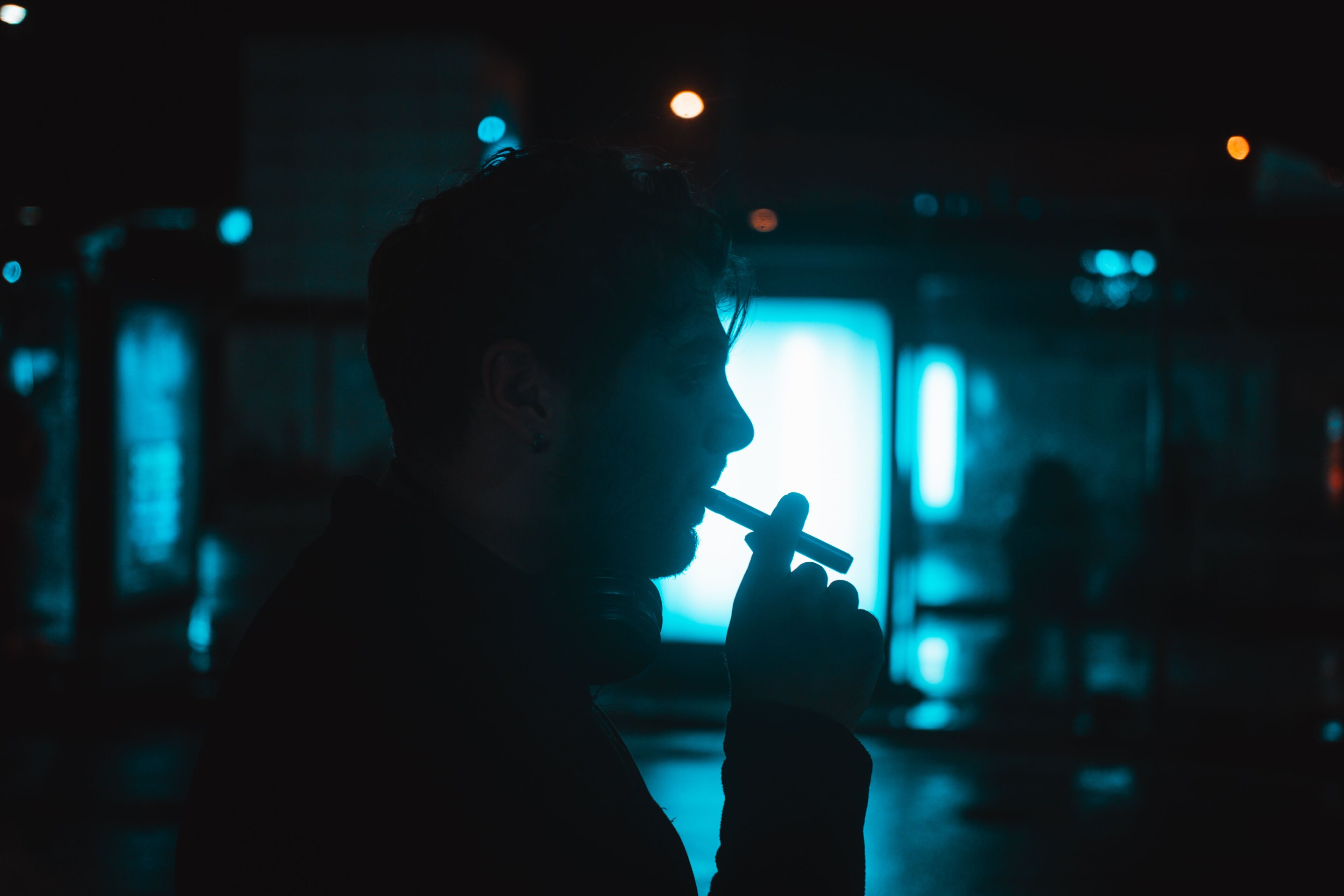 Vaping after quitting cigarettes tied to higher lung cancer risk