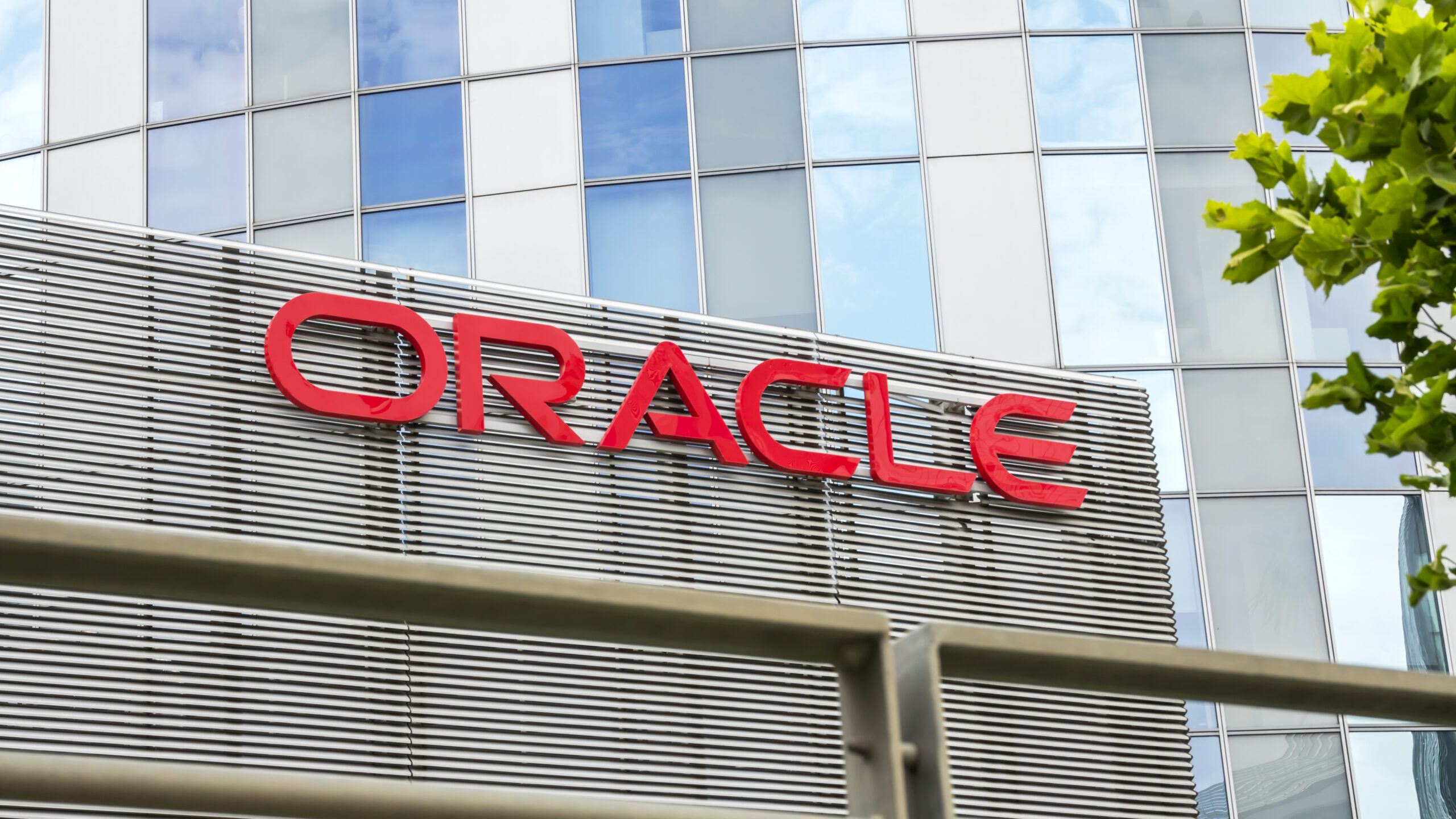 PeopleSoft flaw exploited in data-theft campaign, researchers say