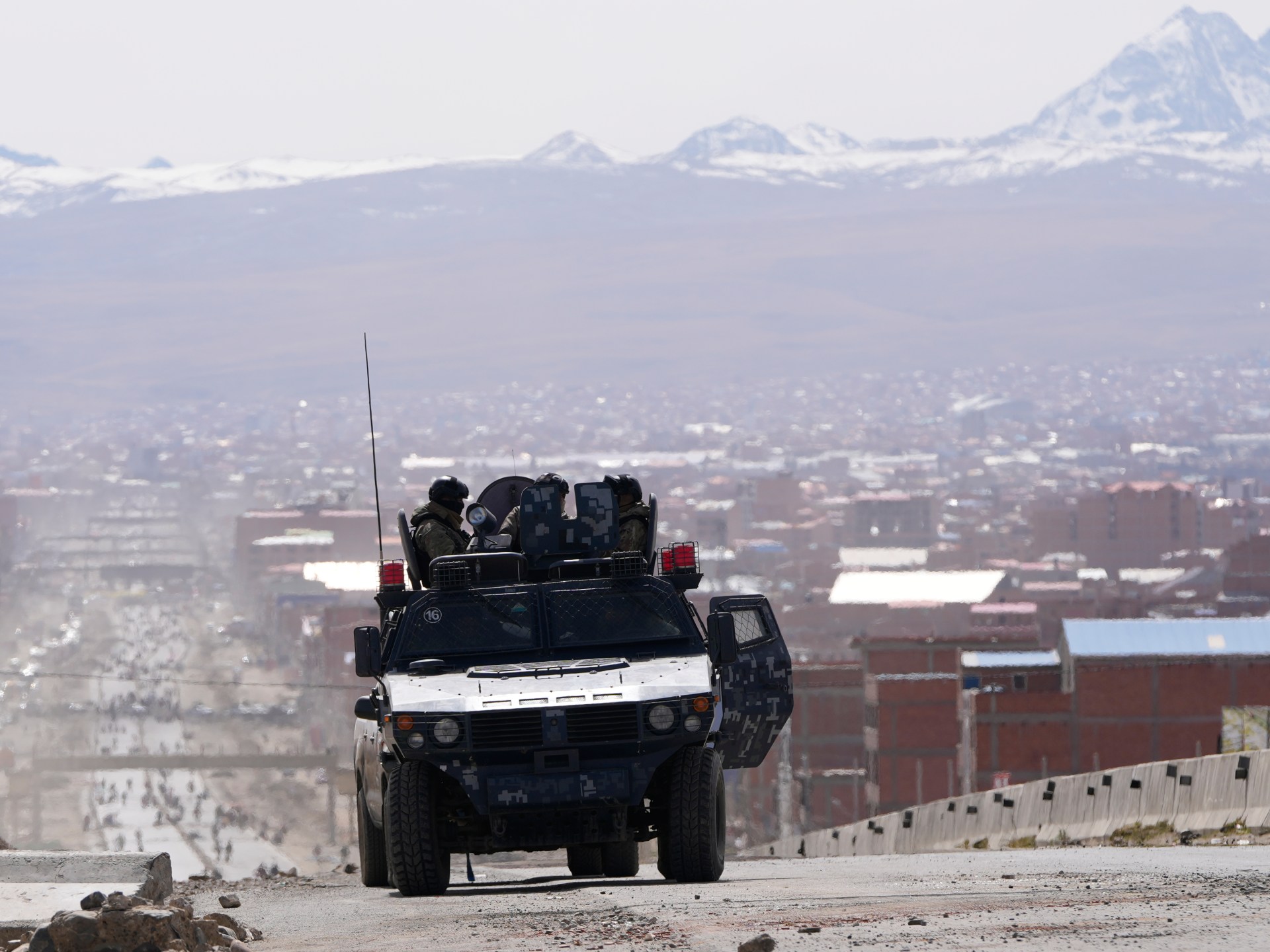 Bolivia reports roads clear after emergency powers approved