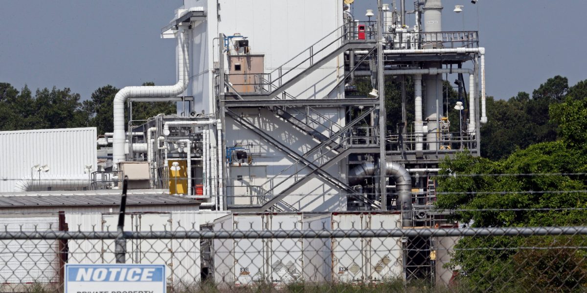 Chemours to pay at least $450M in PFAS settlement