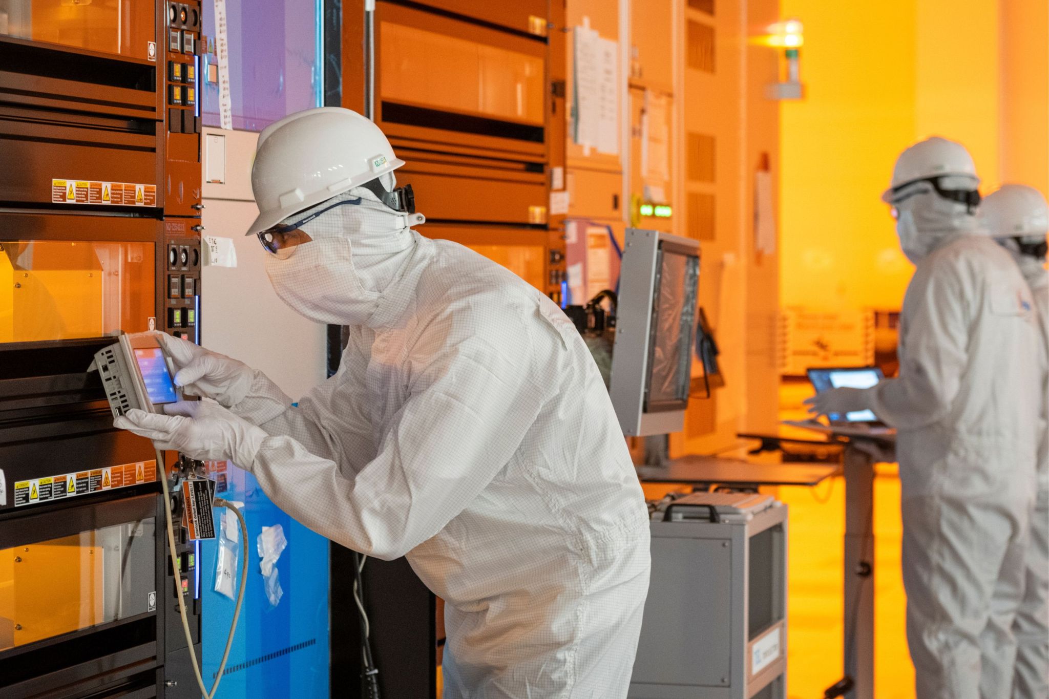 South Korea semiconductor schools put teens on track for Samsung jobs