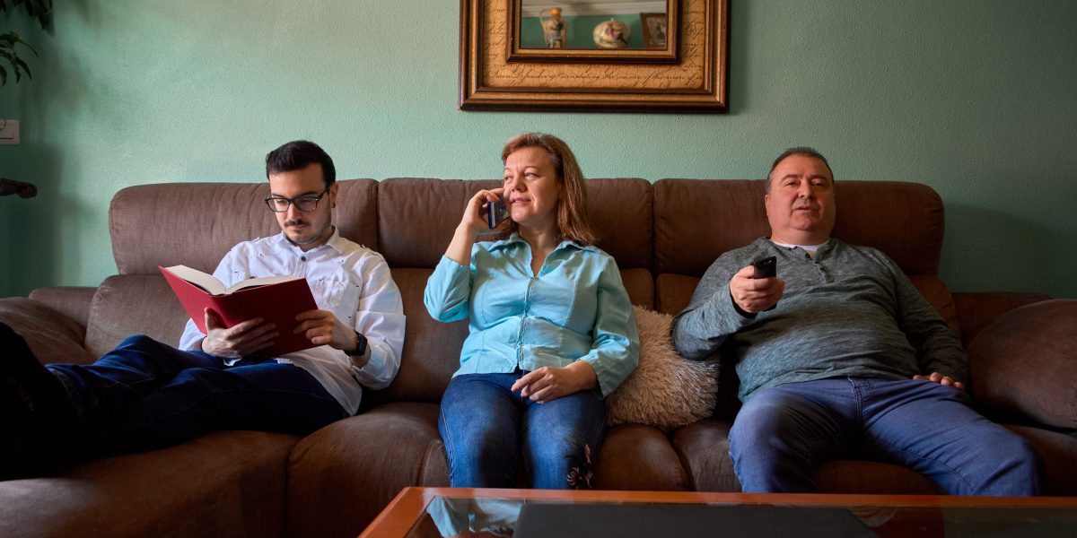 Rising rents push more noncollege men back home, study says