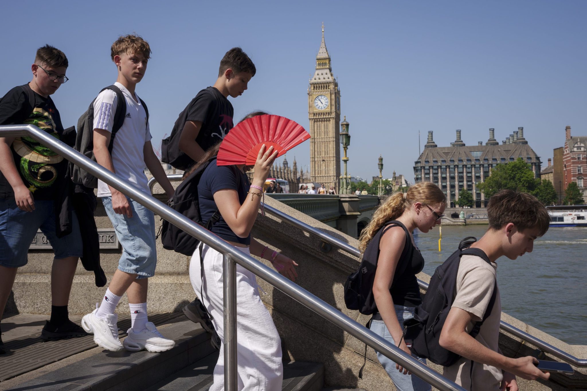 Europe heat wave tied to more than 10,000 excess deaths