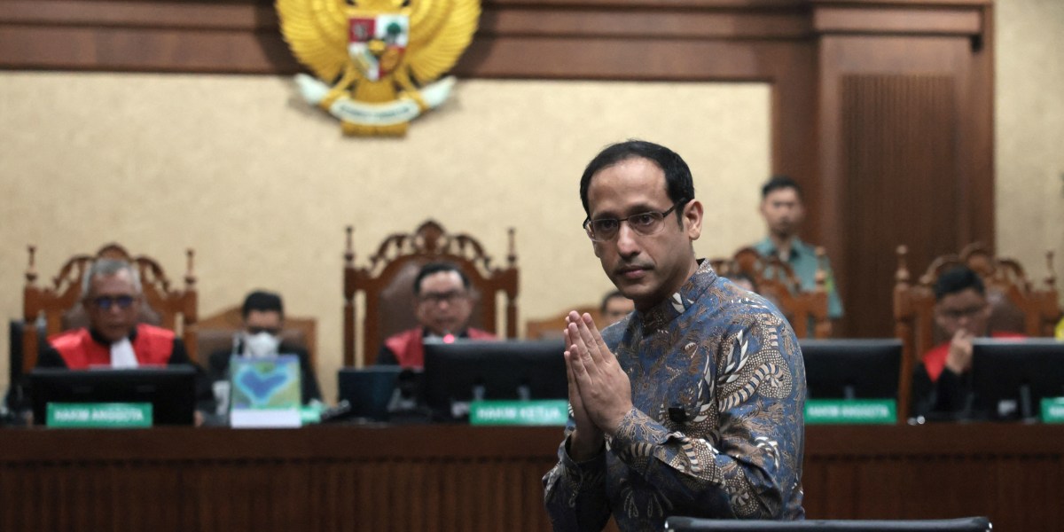 Indonesian court sentences Nadiem Makarim to 10 years in Chromebook case