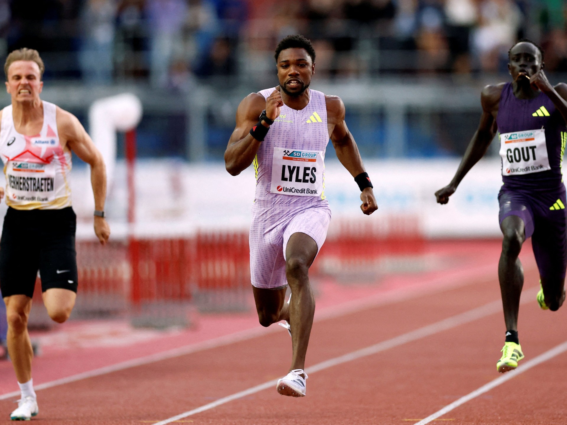 Noah Lyles runs 14.67 to set 150m world best in Ostrava
