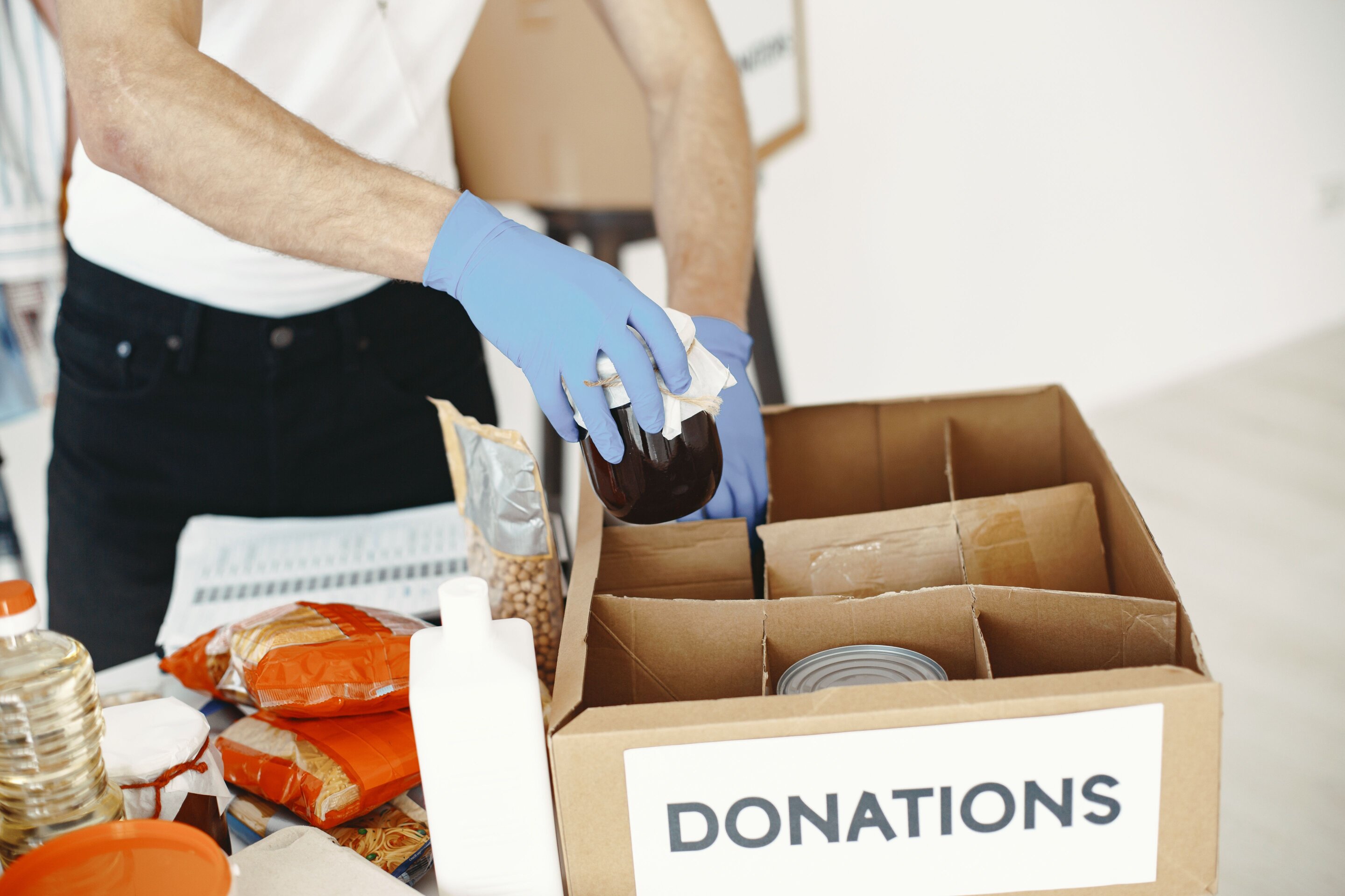 Hospital stays may leave some pediatric cancer caregivers short on food