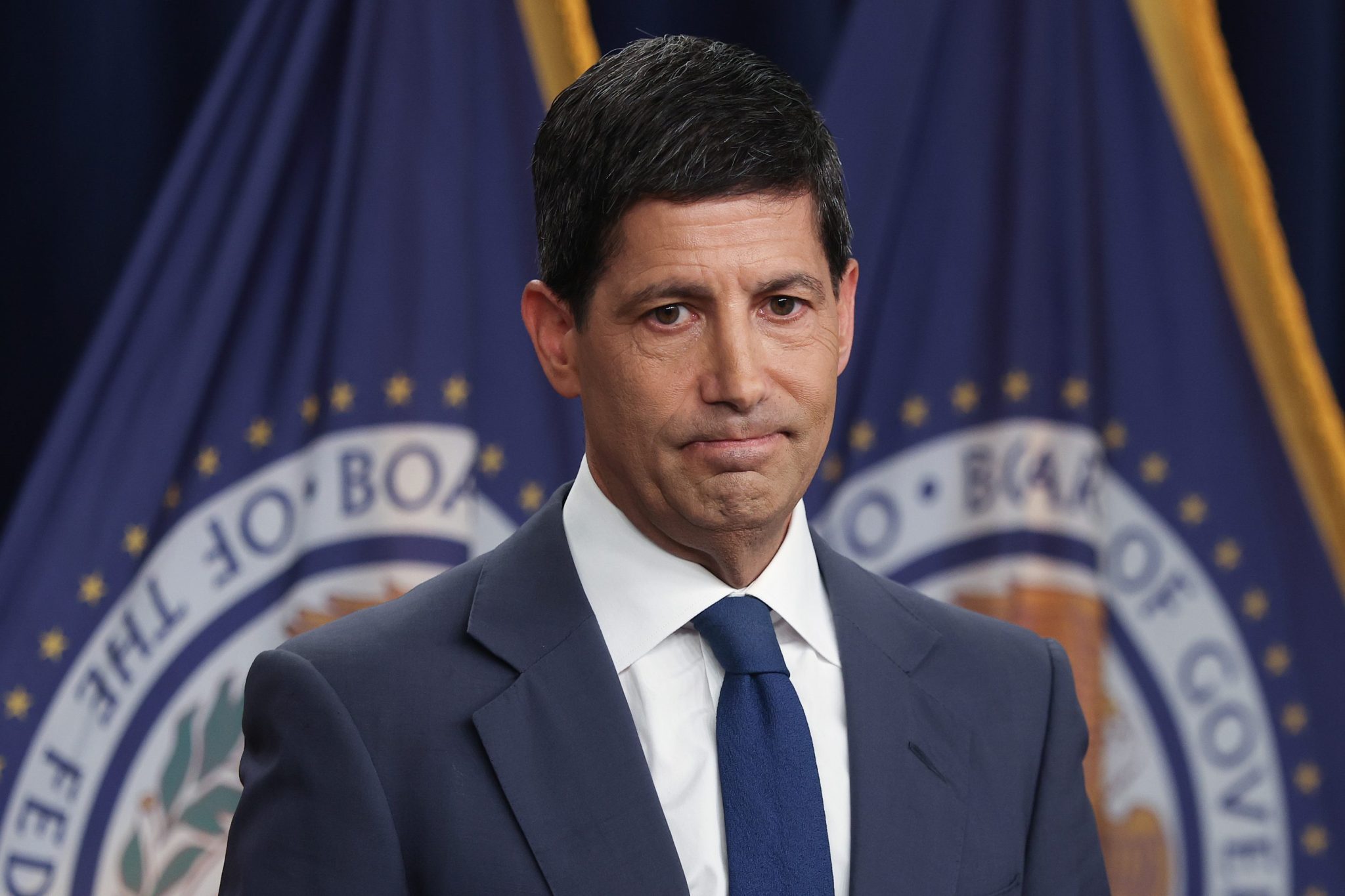 Warsh considers reducing Fed meetings as rate guidance faces scrutiny