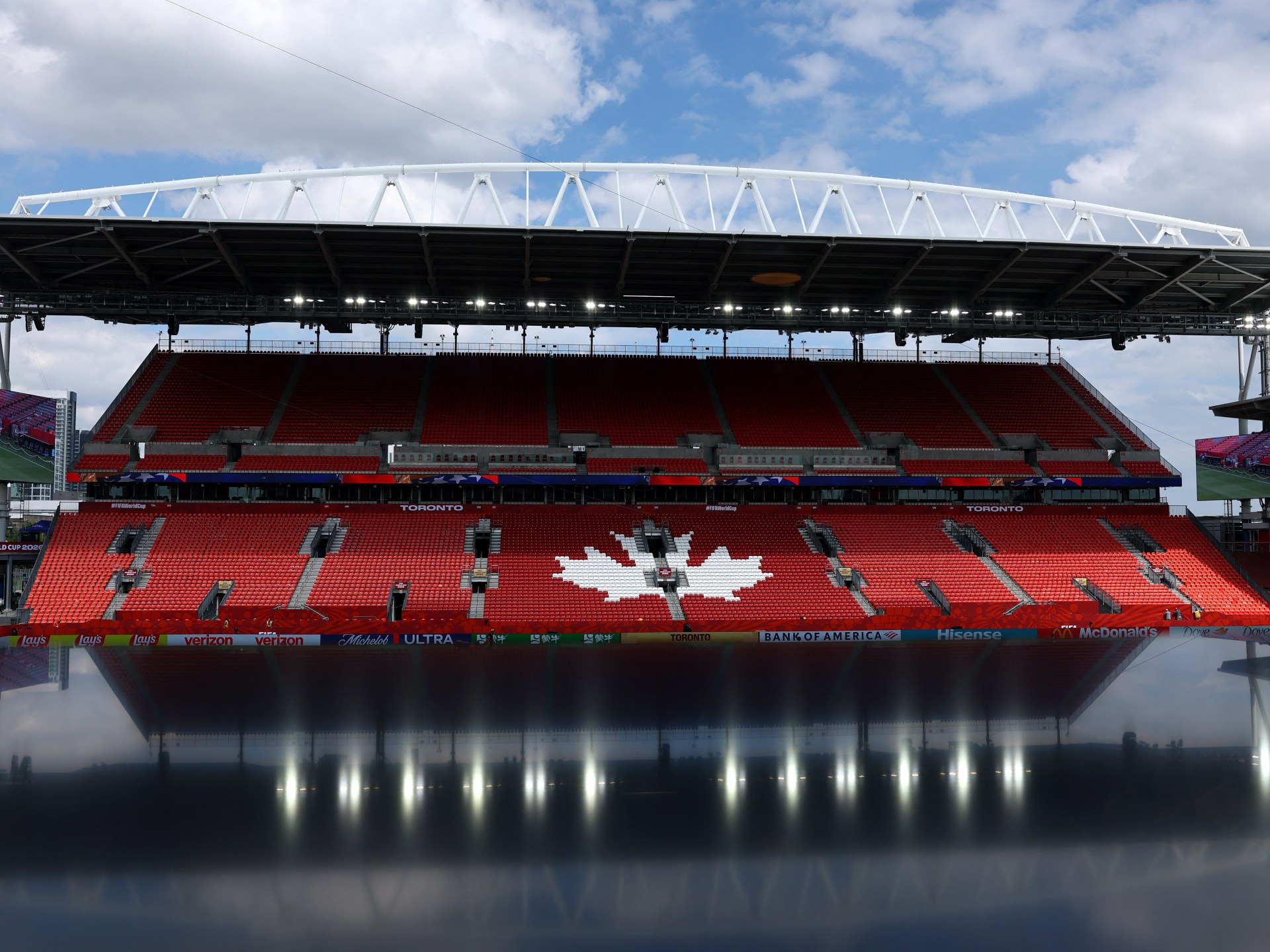 Canada and US open World Cup campaigns on home soil
