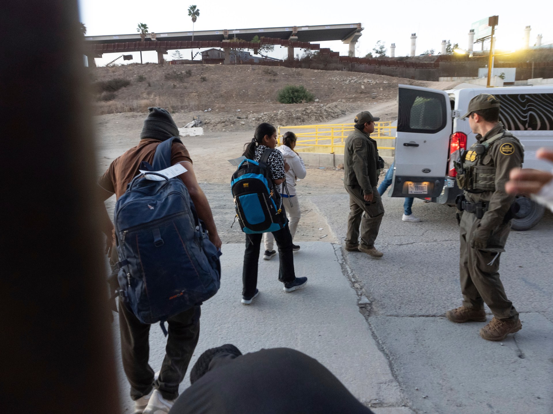 Supreme Court allows border agents to block asylum seekers